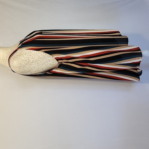 Torrid Georgette Goddess Multi-Stripe Keyhole Cut-out High-Low Sleeveles… - Picture 8 of 12